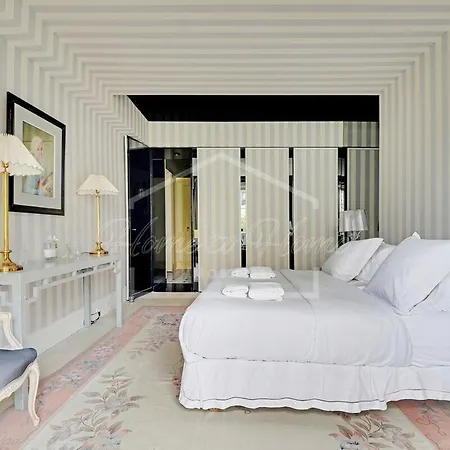 Luxurious & Calm Balcony Facing Bois De Boulogne Apartment *